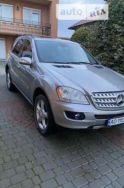 Mercedes-Benz M-Class 2008 Mercedes-Benz M-Class 2008