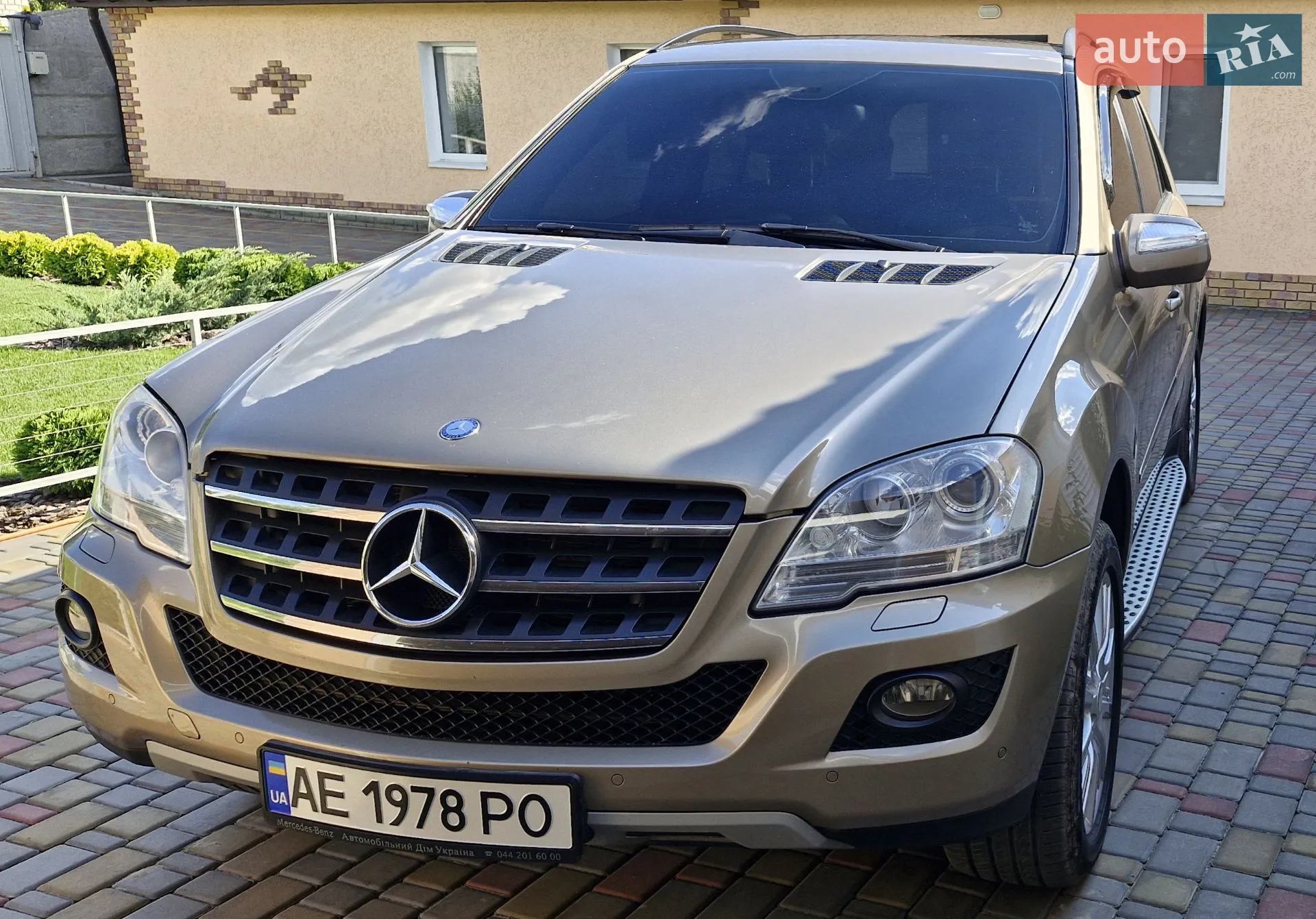 2010 Mercedes-Benz M-klasse - мініатюра 3