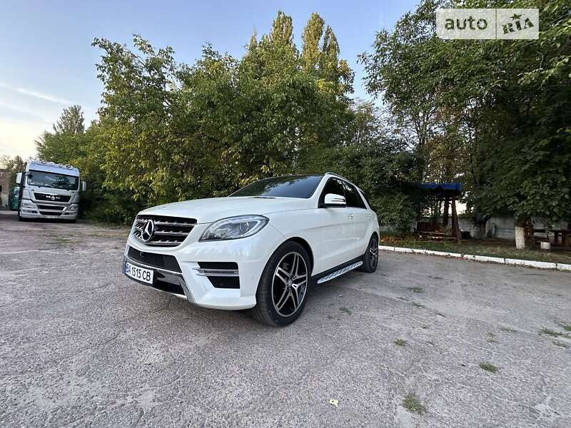 Внедорожник / Кроссовер Mercedes-Benz M-Class 2013 в Кропивницком