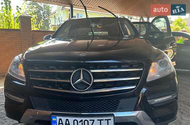 Mercedes-Benz M-Class 2012 Mercedes-Benz M-Class 2012