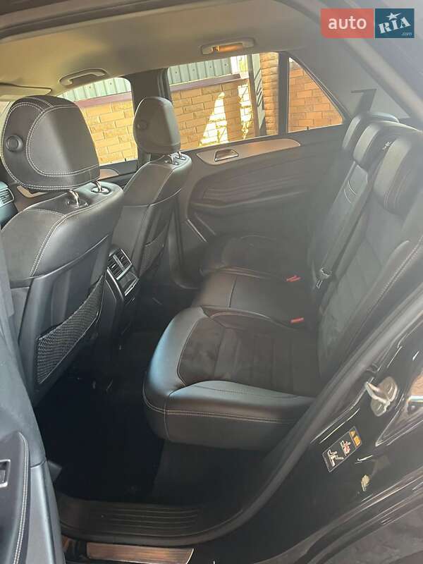 Внедорожник / Кроссовер Mercedes-Benz M-Class 2012 в Киеве