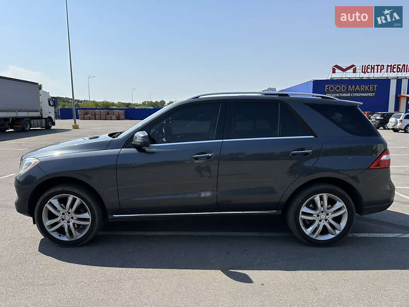 Позашляховик / Кросовер Mercedes-Benz M-Class 2015 в Кропивницькому