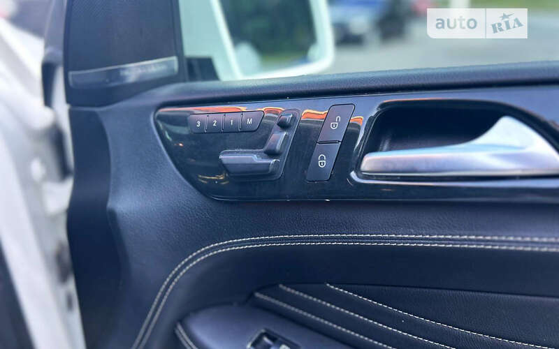 Внедорожник / Кроссовер Mercedes-Benz M-Class 2014 в Черновцах