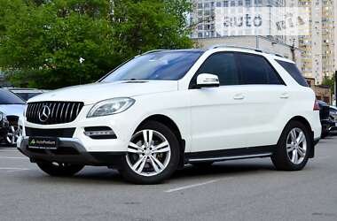 Внедорожник / Кроссовер Mercedes-Benz M-Class 2012 в Киеве