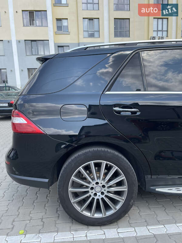 Внедорожник / Кроссовер Mercedes-Benz M-Class 2012 в Ивано-Франковске