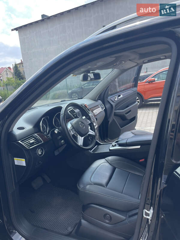 Внедорожник / Кроссовер Mercedes-Benz M-Class 2012 в Ивано-Франковске