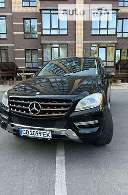 Внедорожник / Кроссовер Mercedes-Benz M-Class 2012 в Чернигове