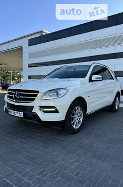 Внедорожник / Кроссовер Mercedes-Benz M-Class 2012 в Одессе