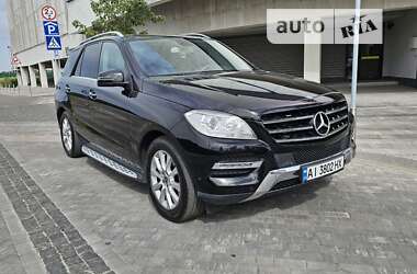 Внедорожник / Кроссовер Mercedes-Benz M-Class 2012 в Киеве