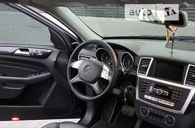 Внедорожник / Кроссовер Mercedes-Benz M-Class 2012 в 