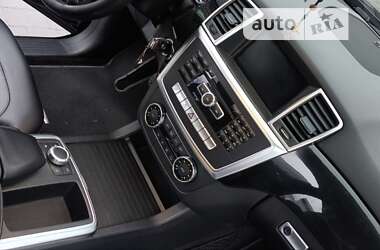 Внедорожник / Кроссовер Mercedes-Benz M-Class 2012 в 