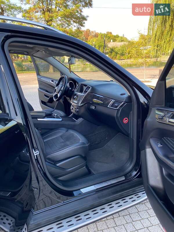 Внедорожник / Кроссовер Mercedes-Benz M-Class 2012 в Львове фото 27 Внедорожник / Кроссовер Mercedes-Benz M-Class 2012 в Львове