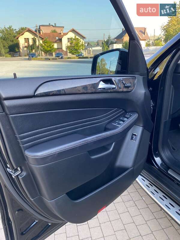 Внедорожник / Кроссовер Mercedes-Benz M-Class 2012 в Львове фото 36 Внедорожник / Кроссовер Mercedes-Benz M-Class 2012 в Львове