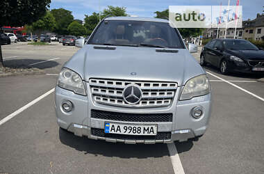 Внедорожник / Кроссовер Mercedes-Benz M-Class 2011 в Киеве