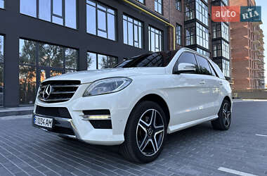 Mercedes-Benz M-Class 2012 Mercedes-Benz M-Class 2012