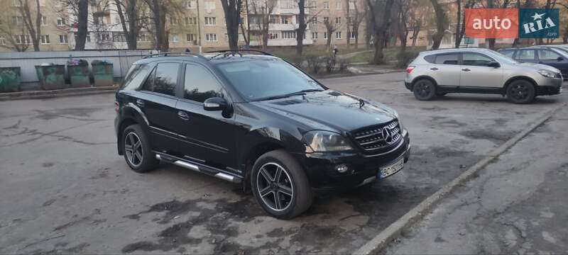 Внедорожник / Кроссовер Mercedes-Benz M-Class 2006 в Шептицькому