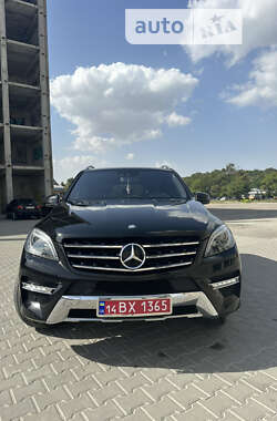 Внедорожник / Кроссовер Mercedes-Benz M-Class 2012 в Тернополе