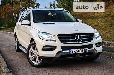 Mercedes-Benz M-Class 2013 Mercedes-Benz M-Class 2013