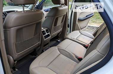 Внедорожник / Кроссовер Mercedes-Benz M-Class 2013 в 