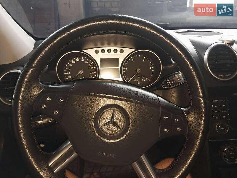 Позашляховик / Кросовер Mercedes-Benz M-Class 2008 в Житомирі