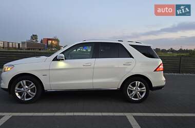 Внедорожник / Кроссовер Mercedes-Benz M-Class 2012 в Мукачево