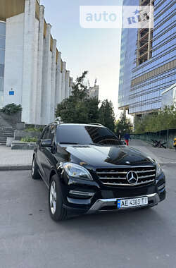 Mercedes-Benz M-Class 2012