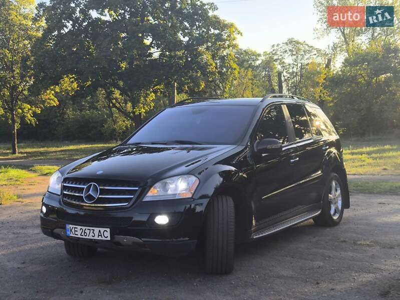 Mercedes-Benz M-Class 2008