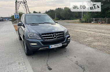 Mercedes-Benz M-Class 2011