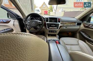 Внедорожник / Кроссовер Mercedes-Benz M-Class 2012 в 