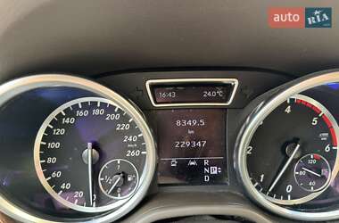 Внедорожник / Кроссовер Mercedes-Benz M-Class 2012 в 