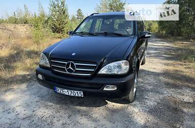 Позашляховик / Кросовер Mercedes-Benz M-Class 2002 в Дубровиці