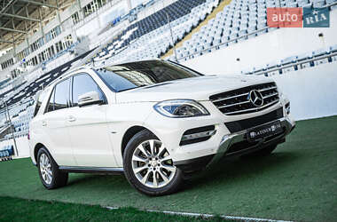 Позашляховик / Кросовер Mercedes-Benz M-Class 2012 в Одесі