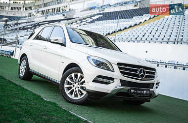 Позашляховик / Кросовер Mercedes-Benz M-Class 2012 в Одесі