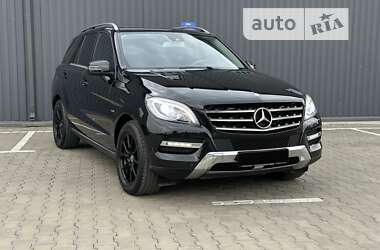 Mercedes-Benz M-Class 2012 Mercedes-Benz M-Class 2012