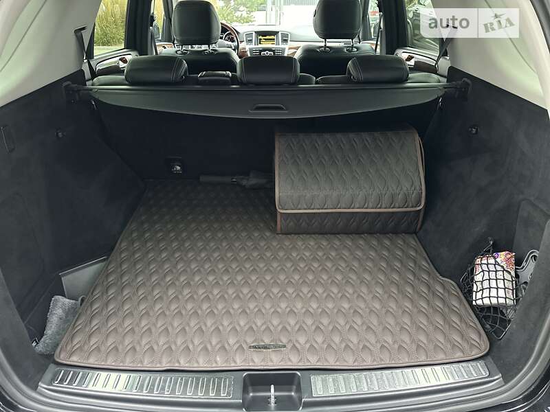Внедорожник / Кроссовер Mercedes-Benz M-Class 2012 в Луцке