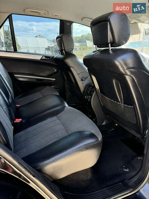 Внедорожник / Кроссовер Mercedes-Benz M-Class 2006 в Виноградове