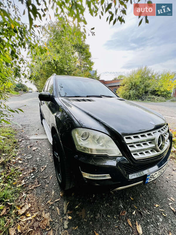 Внедорожник / Кроссовер Mercedes-Benz M-Class 2008 в Львове