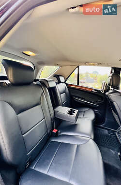 Позашляховик / Кросовер Mercedes-Benz M-Class 2008 в 