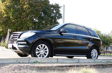 Позашляховик / Кросовер Mercedes-Benz M-Class 2012 в Одесі