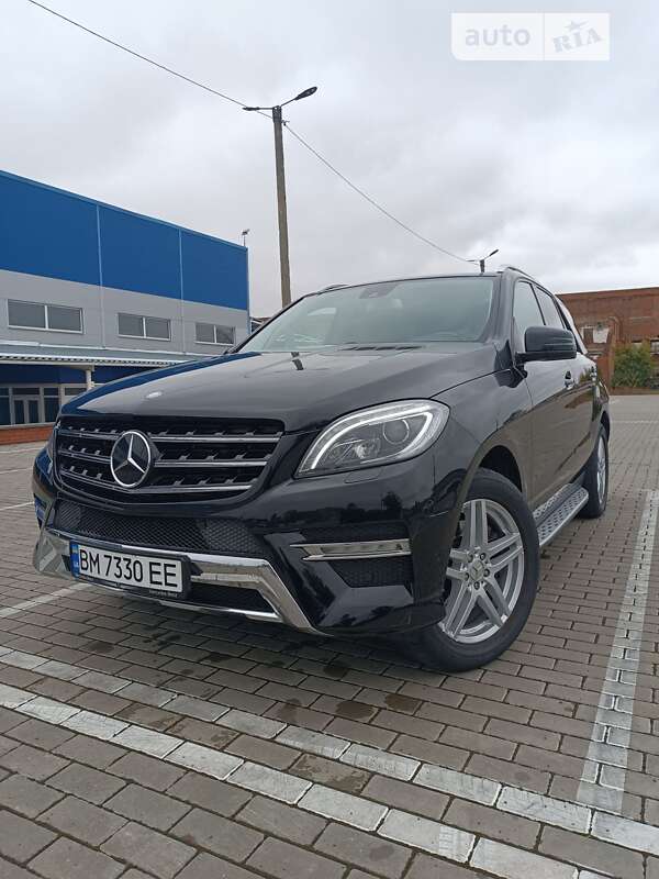 Mercedes-Benz M-Class 2015