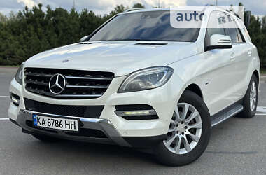 Позашляховик / Кросовер Mercedes-Benz M-Class 2012 в Києві