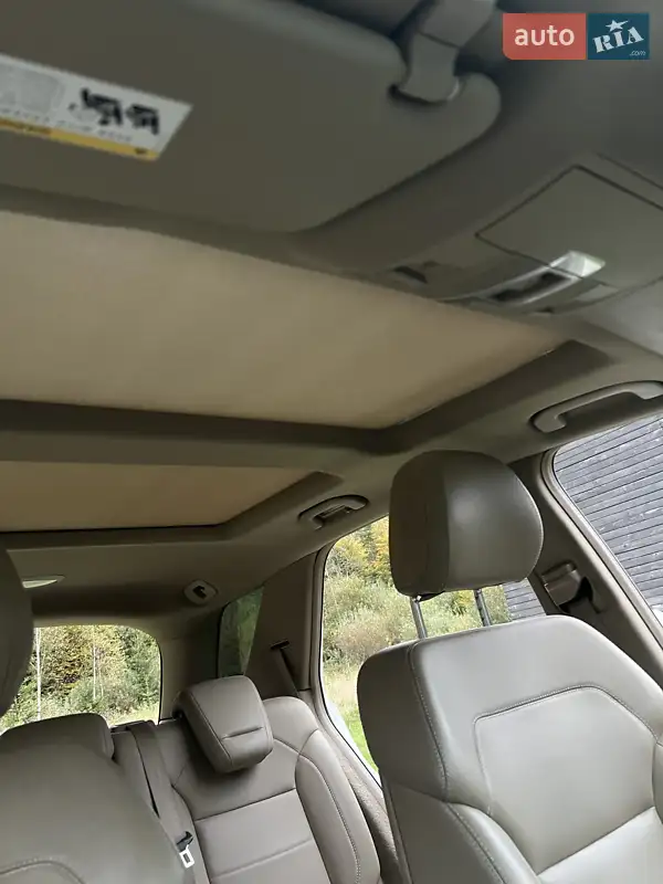 Позашляховик / Кросовер Mercedes-Benz M-Class 2011 в 