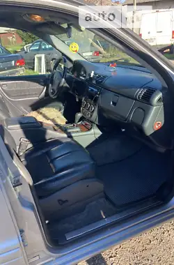 Mercedes-Benz M-Class 2003