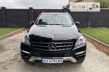 Позашляховик / Кросовер Mercedes-Benz M-Class 2012 в Харкові