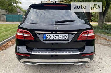 Позашляховик / Кросовер Mercedes-Benz M-Class 2012 в Харкові