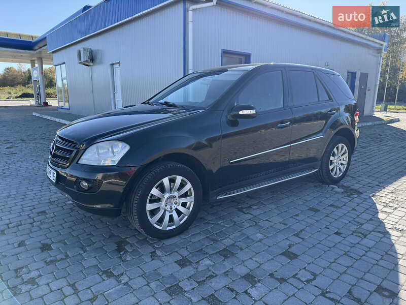 Внедорожник / Кроссовер Mercedes-Benz M-Class 2007 в Яремче