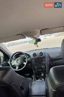 Внедорожник / Кроссовер Mercedes-Benz M-Class 2007 в 