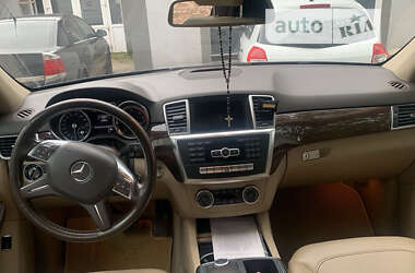 Внедорожник / Кроссовер Mercedes-Benz M-Class 2013 в Тысменице