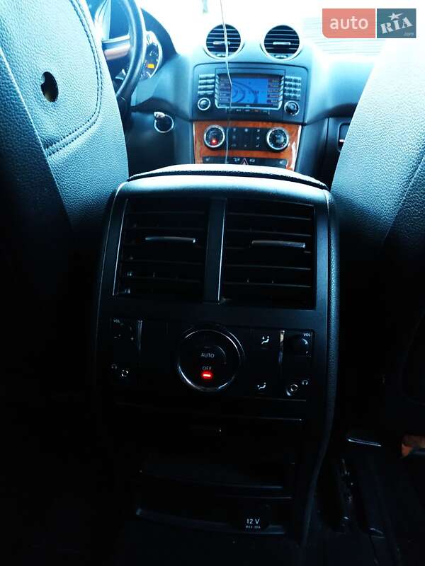 Позашляховик / Кросовер Mercedes-Benz M-Class 2008 в Фастові