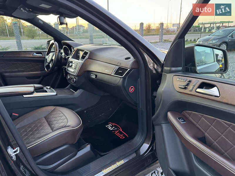 Позашляховик / Кросовер Mercedes-Benz M-Class 2012 в Бродах